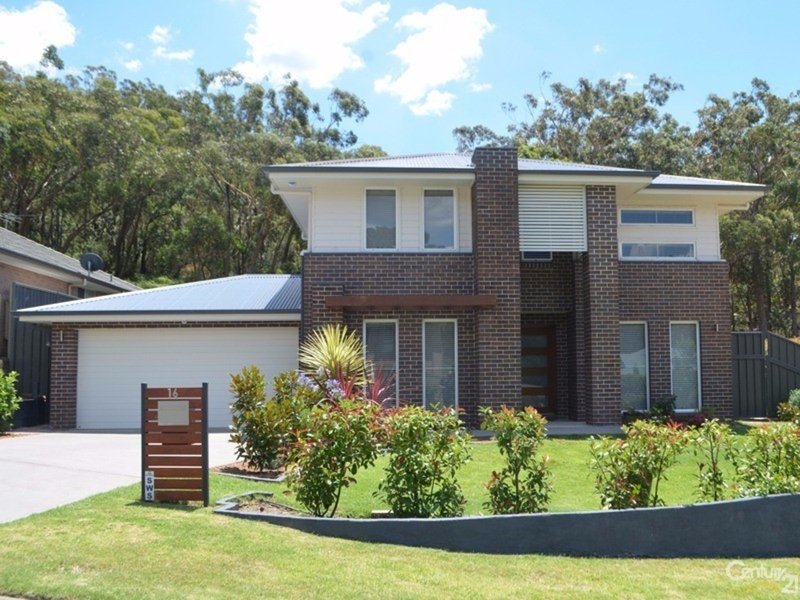 Photo - 16 Roberts Rd Parade, Lawson NSW 2783 - Image 2