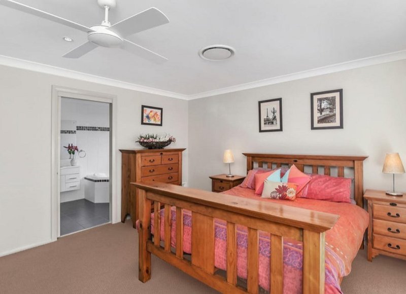 Photo - 16 Robinia Close, Elermore Vale NSW 2287 - Image 4