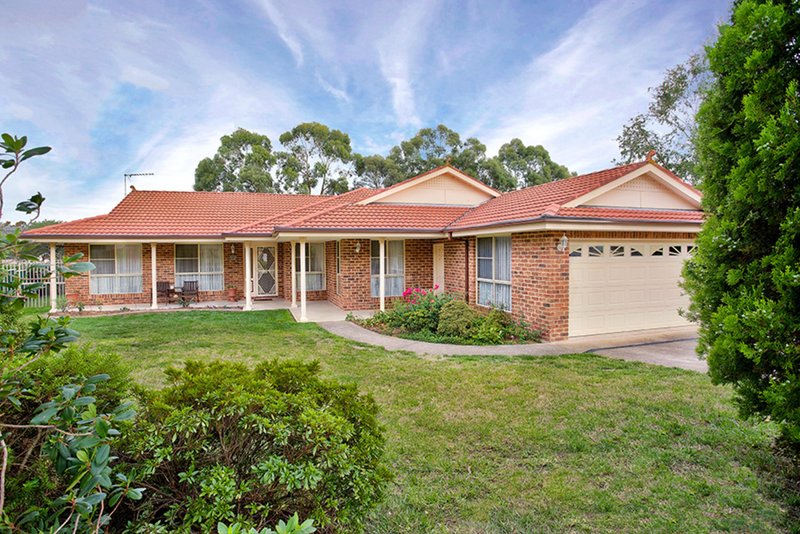 16 Robinia Drive, South Bowenfels NSW 2790