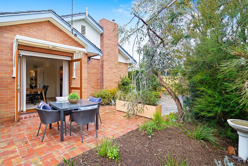 Photo - 16 Robross Street, Cheltenham VIC 3192 - Image 12