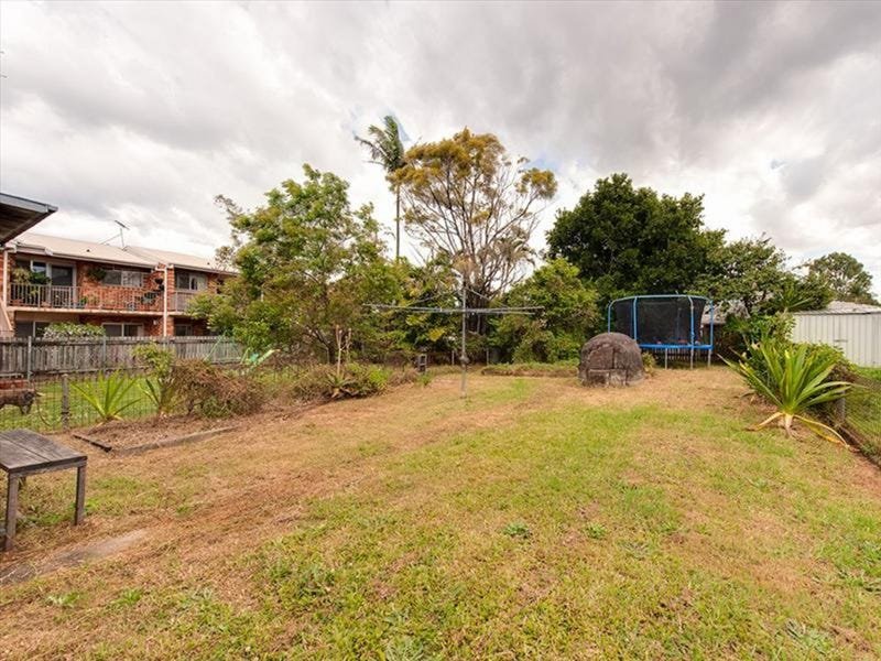 Photo - 16 Rodway Street, Zillmere QLD 4034 - Image 10