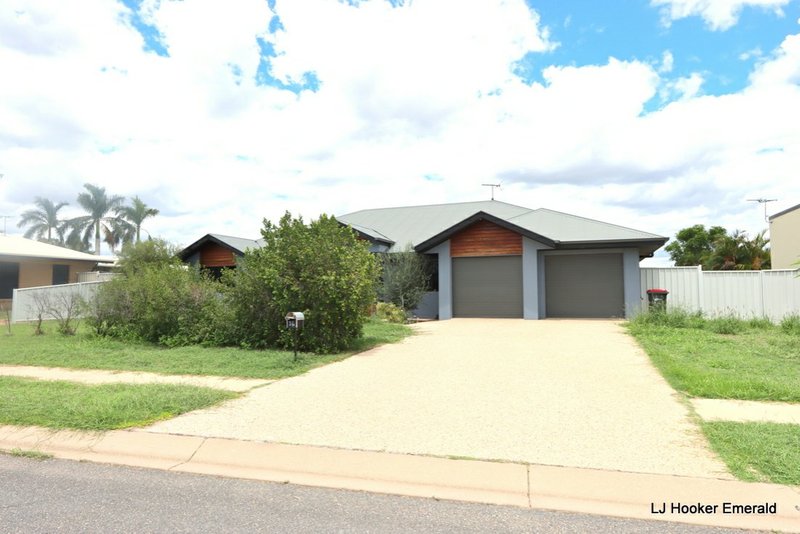 16 Rogers Street, Emerald QLD 4720