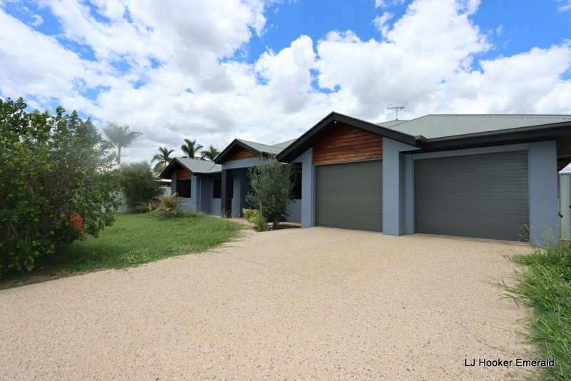 Photo - 16 Rogers Street, Emerald QLD 4720 - Image 23