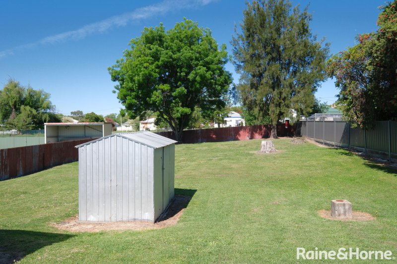 Photo - 16 Rosslyn Street, Inverell NSW 2360 - Image 12