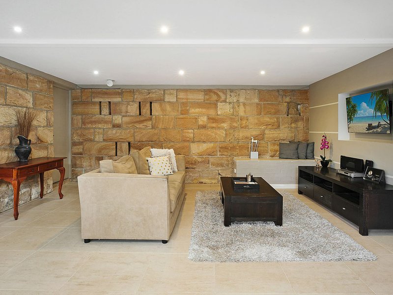 Photo - 16 Rowe Street, Roseville Chase NSW 2069 - Image 6