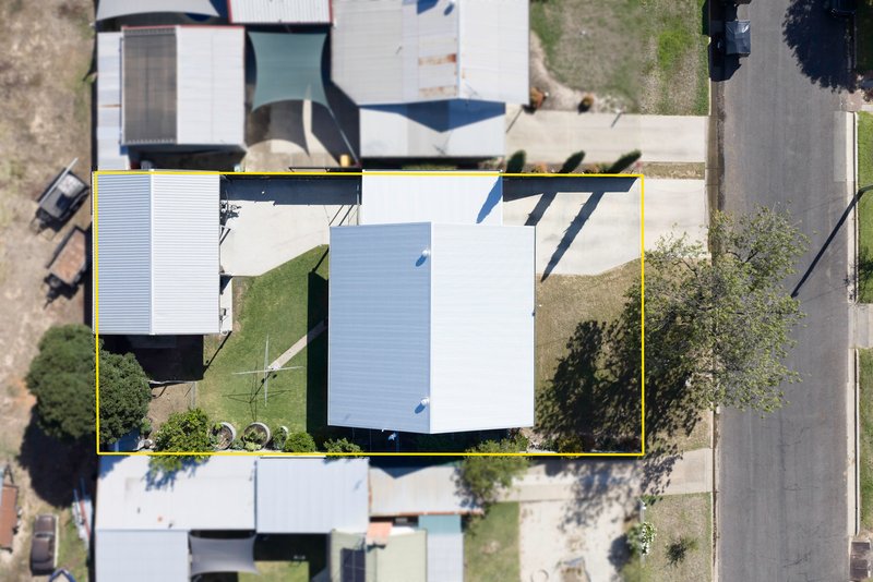 Photo - 16 Royal Avenue, Benalla VIC 3672 - Image 4