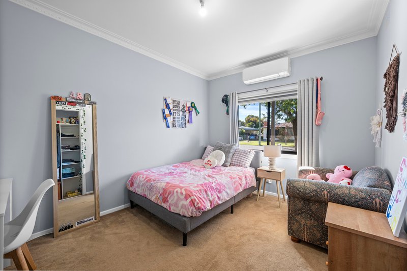 Photo - 16 Royal Avenue, Benalla VIC 3672 - Image 11