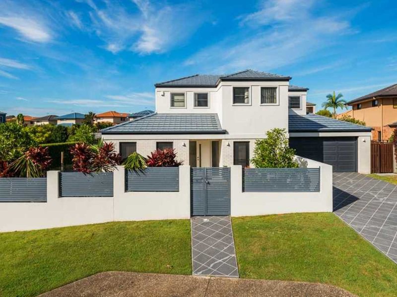 16 Royal Links Dr , Robina QLD 4226