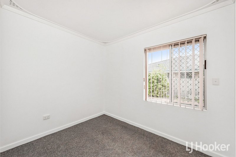 Photo - 16 Royce Street, Singleton WA 6175 - Image 7