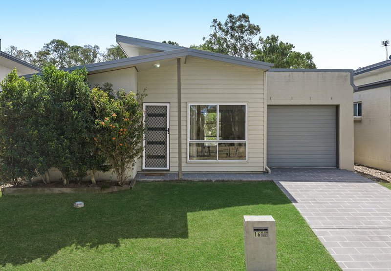Photo - 16 Ruston Street, Warwick QLD 4370 - Image 1