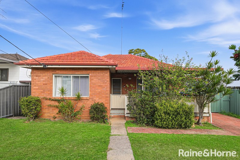 Photo - 16 Saddington Street, St Marys NSW 2760 - Image 1