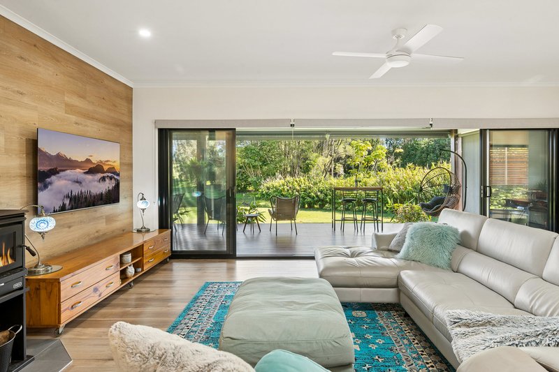 Photo - 16 Saddleback Drive, Dayboro QLD 4521 - Image 6