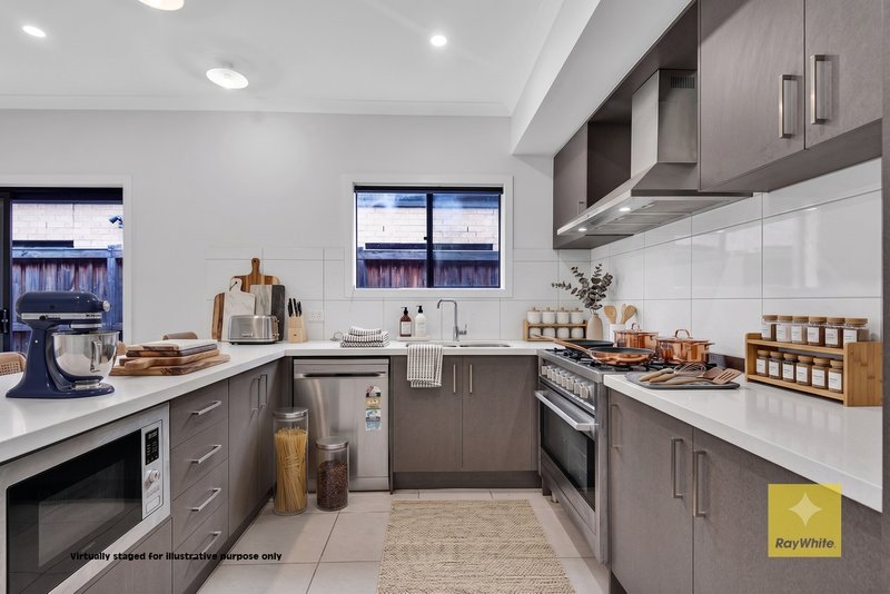 Photo - 16 Sagittarius Avenue, Truganina VIC 3029 - Image 5