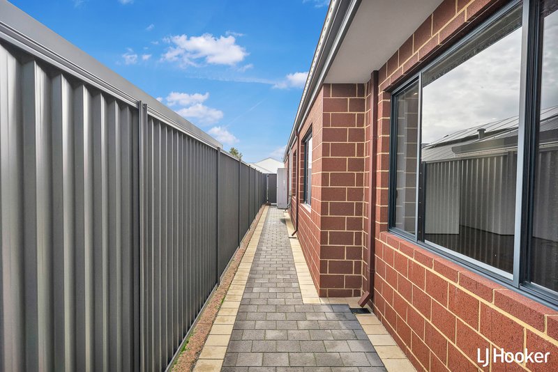Photo - 16 Saltbush Street, Wandi WA 6167 - Image 23