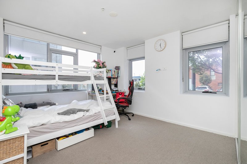 Photo - 1/6 Saltriver Place, Footscray VIC 3011 - Image 15