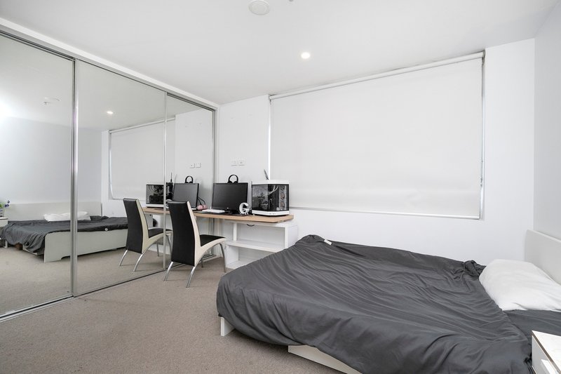 Photo - 1/6 Saltriver Place, Footscray VIC 3011 - Image 18