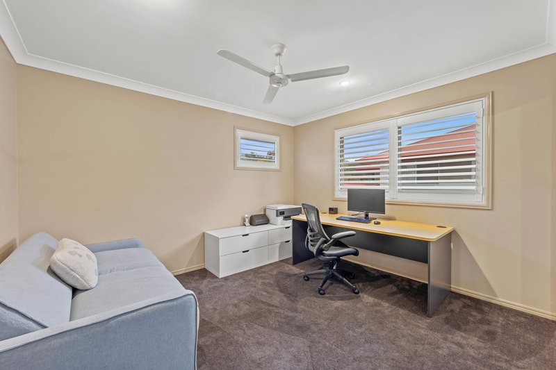 Photo - 16 Saltwater Boulevard, Oxenford QLD 4210 - Image 11