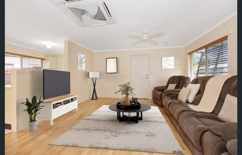 Photo - 16 San Vito Crescent, Rasmussen QLD 4815 - Image 2