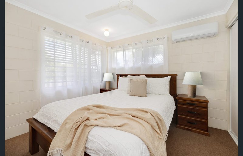 Photo - 16 San Vito Crescent, Rasmussen QLD 4815 - Image 5