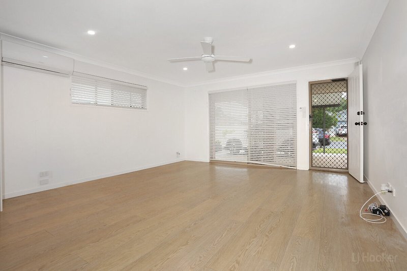 Photo - 1/6 Sanctuary Court, Coombabah QLD 4216 - Image 2