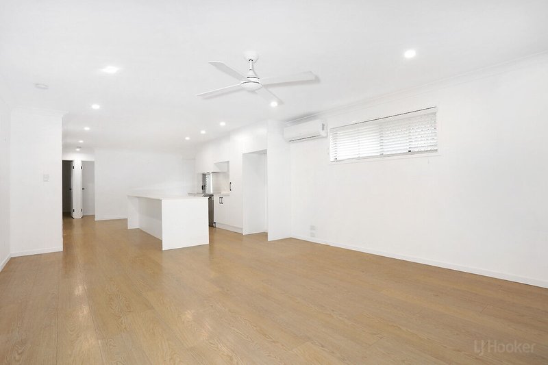 Photo - 1/6 Sanctuary Court, Coombabah QLD 4216 - Image 6