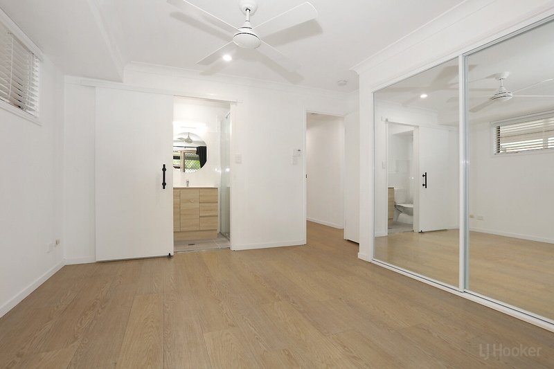 Photo - 1/6 Sanctuary Court, Coombabah QLD 4216 - Image 7
