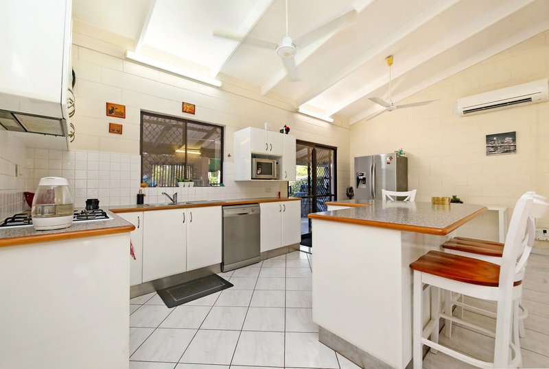 Photo - 16 Sanford Street, Leanyer NT 0812 - Image 3