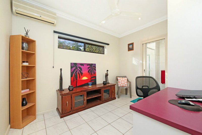 Photo - 16 Sanford Street, Leanyer NT 0812 - Image 8