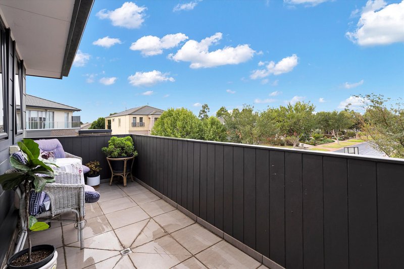 Photo - 16 Savery Court, Point Cook VIC 3030 - Image 12