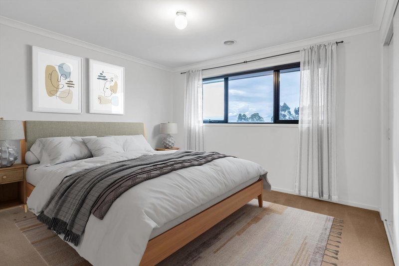 Photo - 16 Savery Court, Point Cook VIC 3030 - Image 17