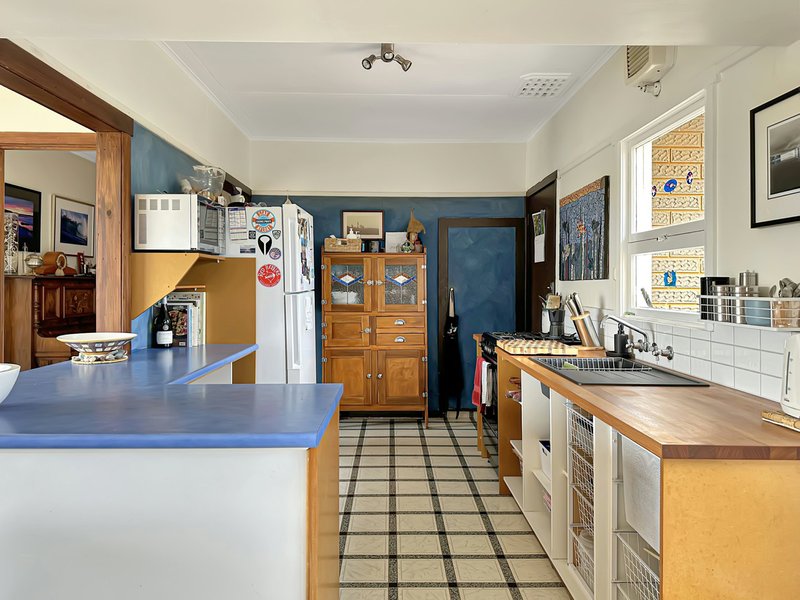 Photo - 16 Scamander Avenue, Scamander TAS 7215 - Image 3