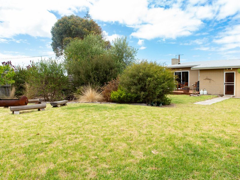 Photo - 16 Scamander Avenue, Scamander TAS 7215 - Image 16