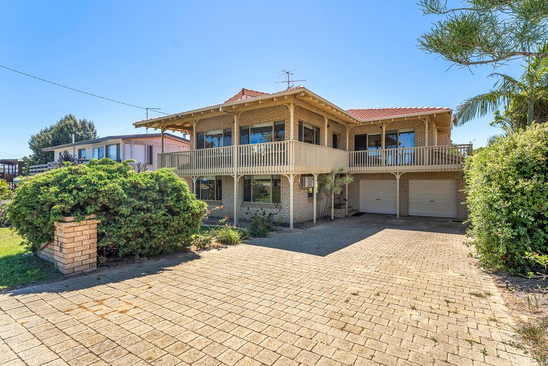 16 Scenic Drive, Falcon WA 6210