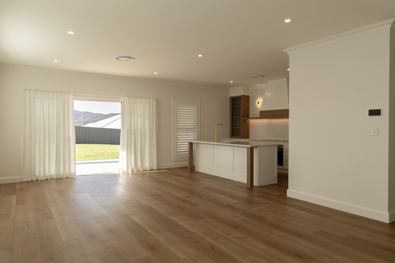 Photo - 16 Sea Eagle Avenue, Tamworth NSW 2340 - Image 13