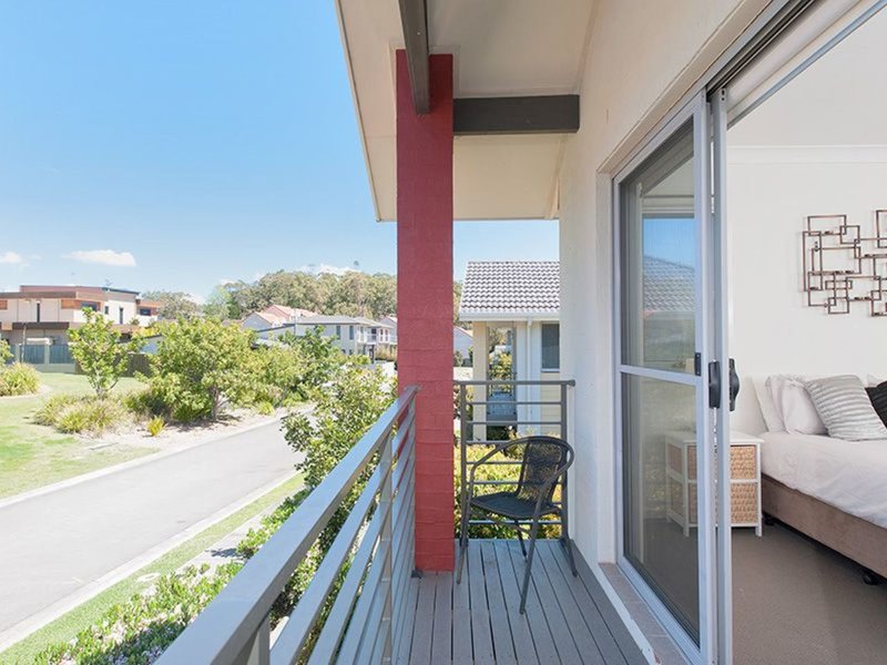 Photo - 16 Seaspray Avenue, Nelson Bay NSW 2315 - Image 21