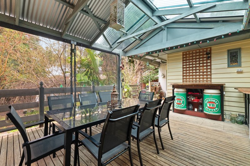 Photo - 16 Seaview Crescent, Mulgrave VIC 3170 - Image 13