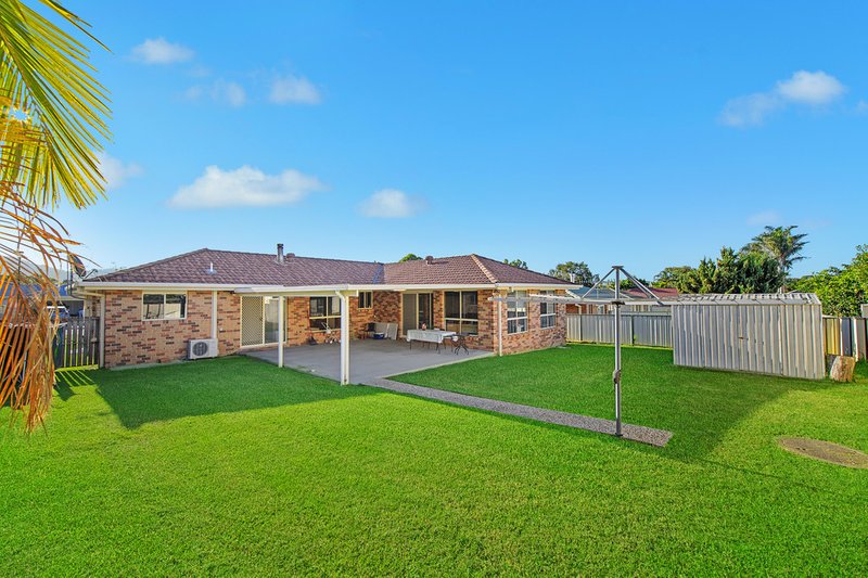 Photo - 16 Seawind Chase, Bonny Hills NSW 2445 - Image 10