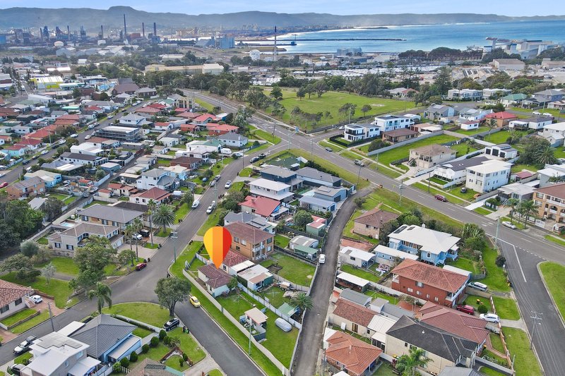Photo - 16 Second Avenue, Port Kembla NSW 2505 - Image 2