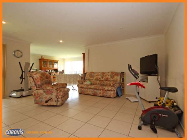 Photo - 16 Seeney Court, Caboolture QLD 4510 - Image 4