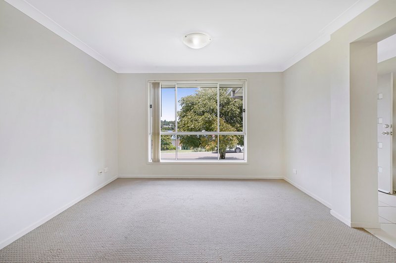 Photo - 16 Semillon Ridge, Gillieston Heights NSW 2321 - Image 2