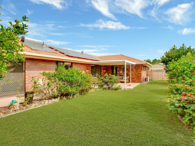 Photo - 16 Sequoia Close, Elanora QLD 4221 - Image 9