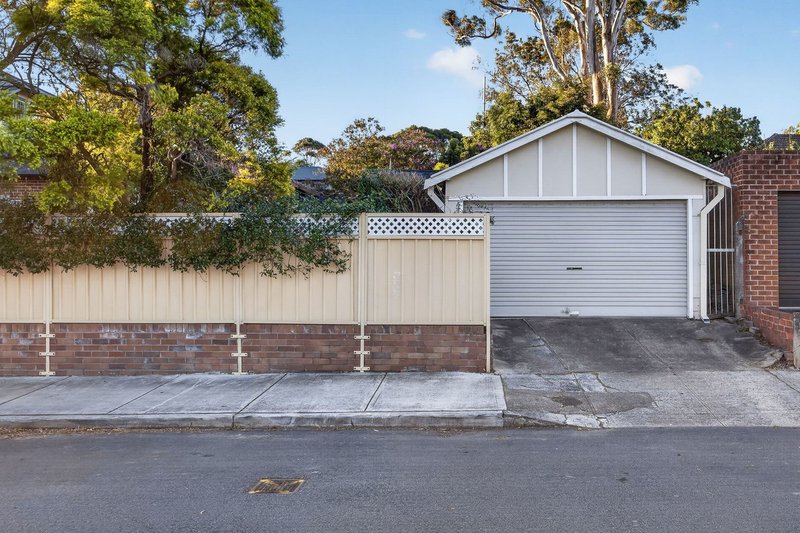 Photo - 16 Service Avenue, Ashfield NSW 2131 - Image 17