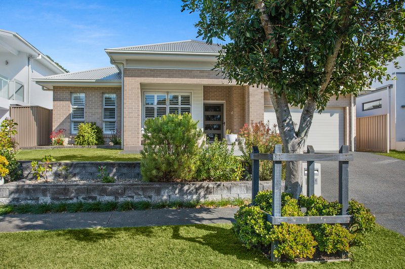 16 Shallows Drive, Shell Cove NSW 2529