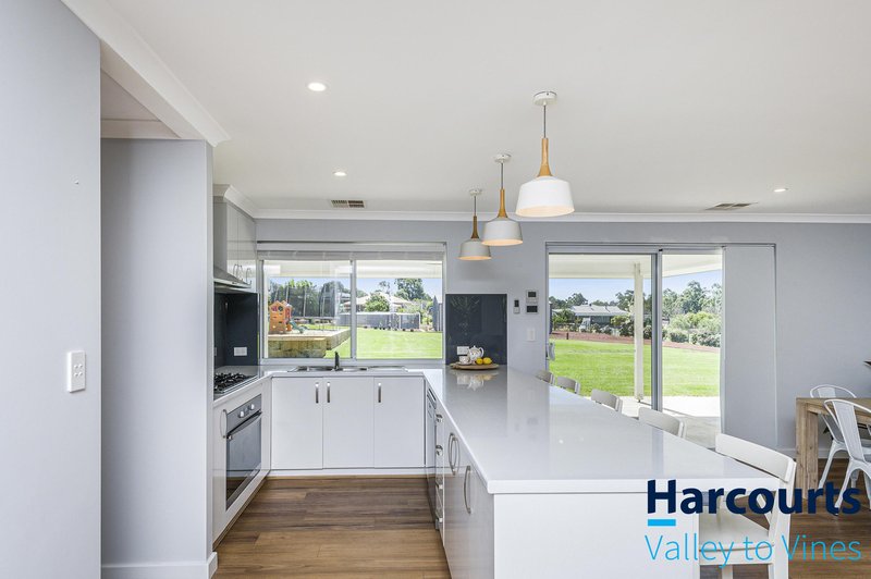 Photo - 16 Shanks'S Pony Lane, Gingin WA 6503 - Image 7