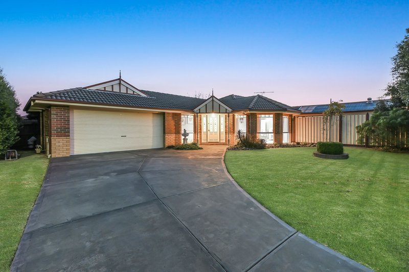 16 Sheoak Court, Pakenham VIC 3810