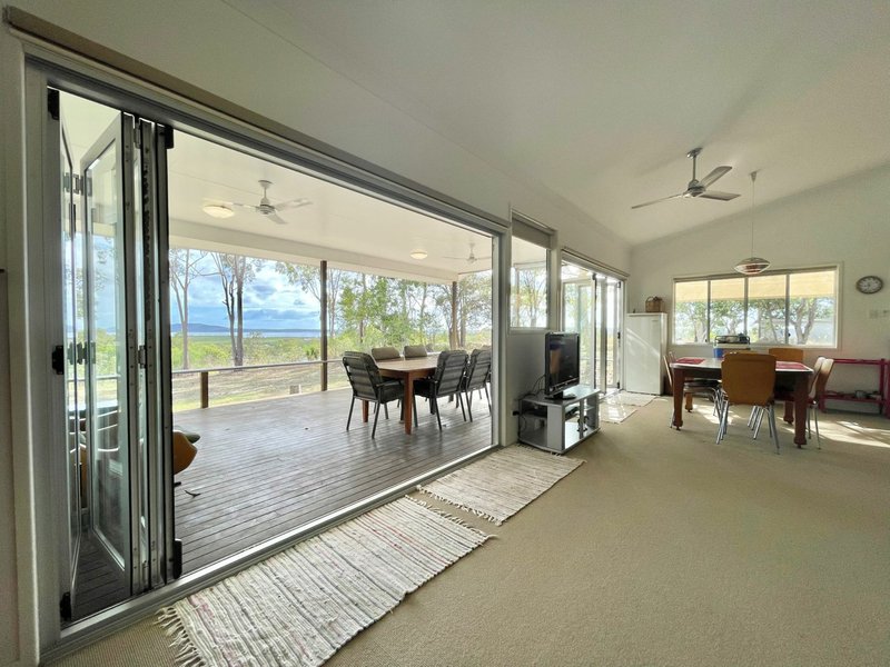 Photo - 16 Short Street, Rodds Bay QLD 4678 - Image 4