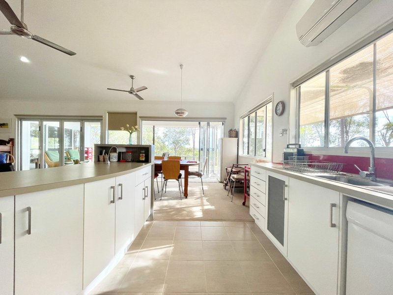 Photo - 16 Short Street, Rodds Bay QLD 4678 - Image 12