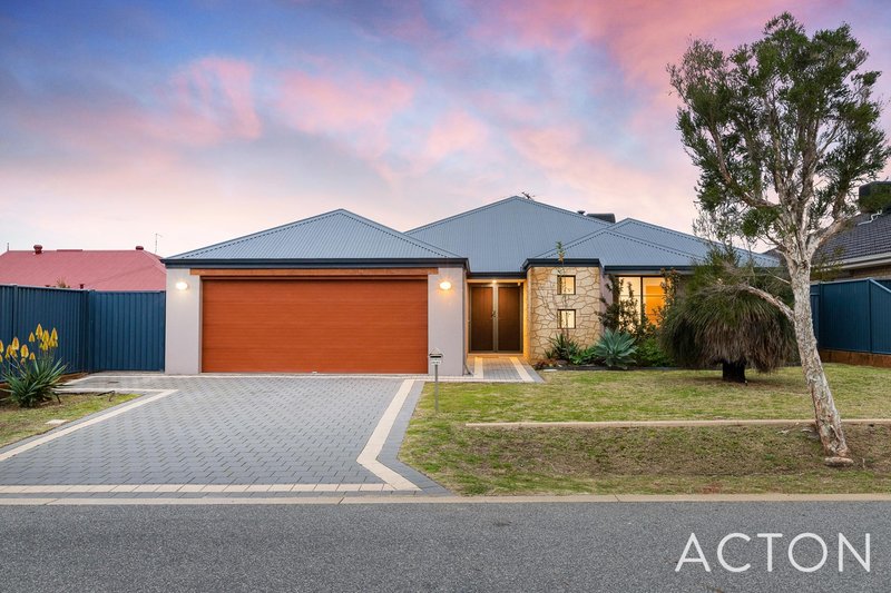 16 Silverpan Way, Byford WA 6122