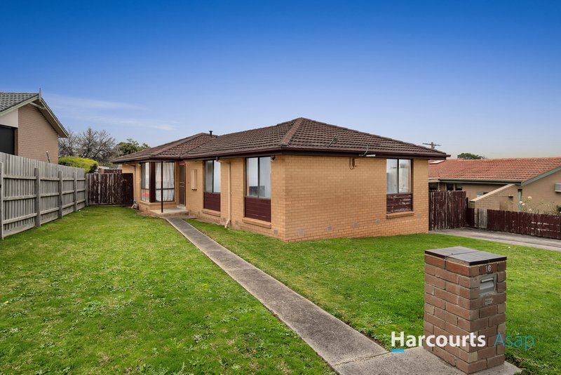 16 Silverton Drive, Noble Park North VIC 3174