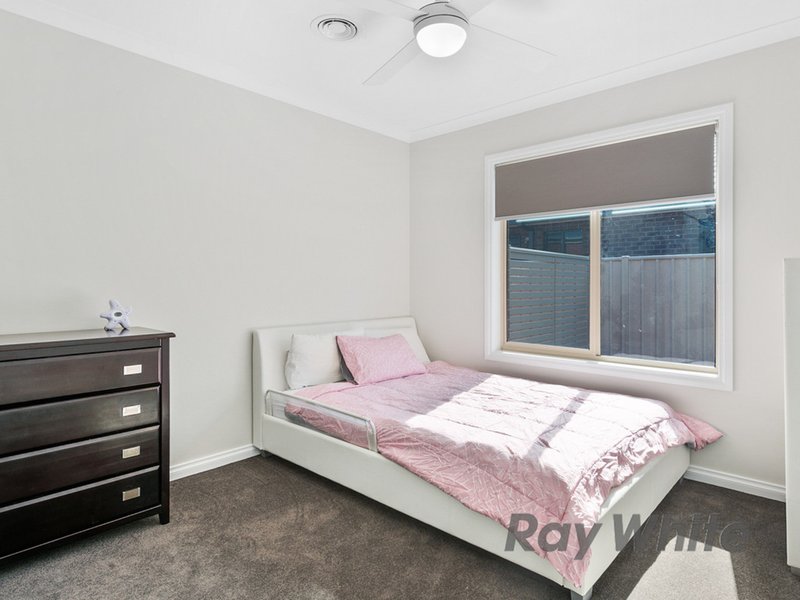 Photo - 16 Simkin Drive, Benalla VIC 3672 - Image 6